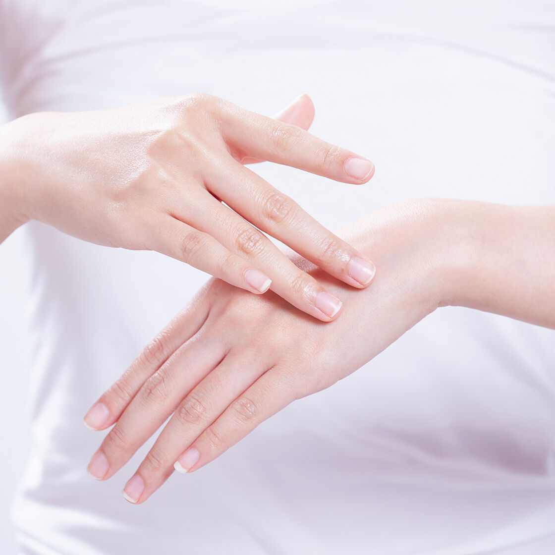Dealing_with_5_Common_Causes_of_Dry_Skin-1